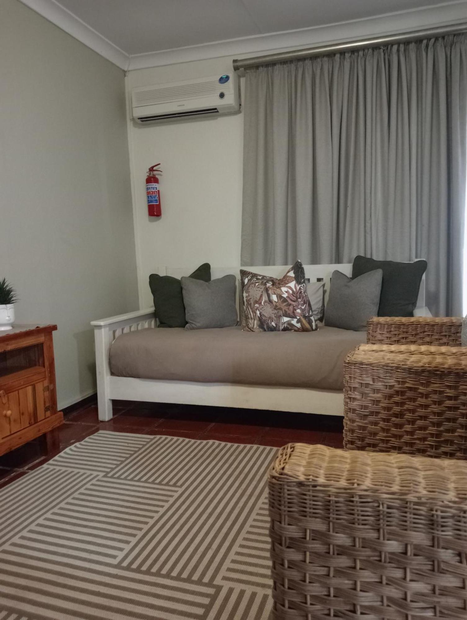 A Cherry Lane Self Catering And B&B Bloemfontein Exterior foto